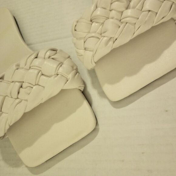 ✨NWOT white braided slides  - Picture 5 of 8